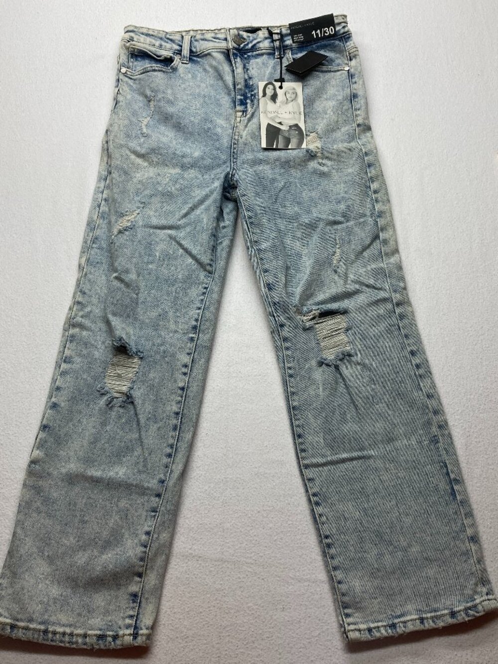 KENDALL + KYLIE High Rise Straight Distressed Jean Women *11/25 size* NEW W/TAGS